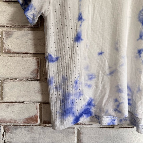 Lululemon train to be short sleeve shibori regatta blue - Picture 2 of 4